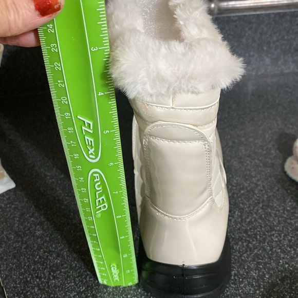 Easy Street Frazer Waterproof Women's Boots Size 9 M - Picture 3 of 11